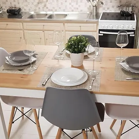 Apartment Sweet *